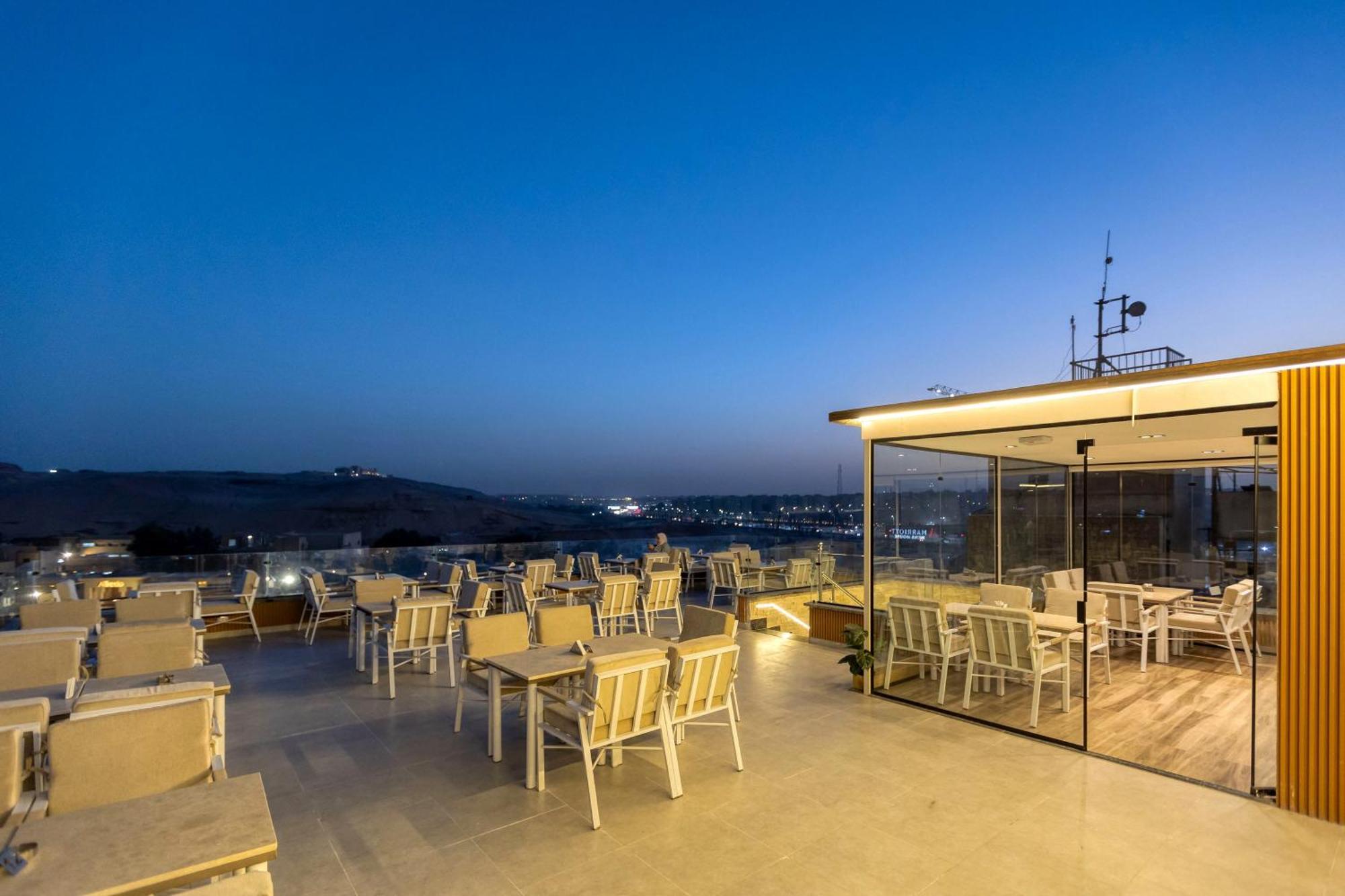 Gaia Pyramids Hotel Kafret el-Gabal Kültér fotó